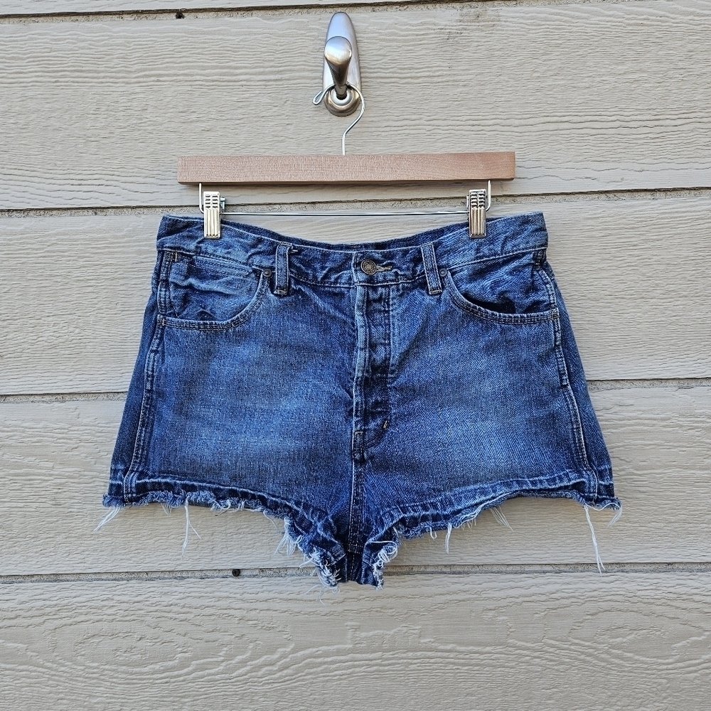 Free People high waisted button fly denim shorts with raw hem W31 2.25 in inseam